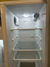 Load image into Gallery viewer, Frigidaire 25.6 cu ft White Side by Side Refrigerator - 7260