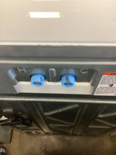 Load image into Gallery viewer, GE Washer - 5691