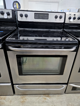 Load image into Gallery viewer, Frigidaire Electric Stove - 7813
