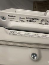 Load image into Gallery viewer, Maytag 5.3 cu ft Washer and 7.4 cu ft Gas Dryer - 6043 - 6051