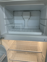 Load image into Gallery viewer, Whirlpool Refrigerator - 5490