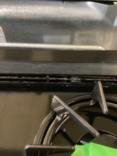 Load image into Gallery viewer, GE Gas Stove - 5736
