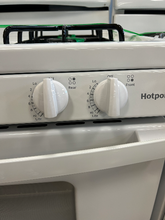 Load image into Gallery viewer, Hotpoint Gas Stove - 6847