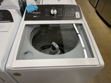 Load image into Gallery viewer, Whirlpool - 4.7-4.8 Cu. Ft. Washer - 6050
