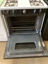 Load image into Gallery viewer, Hotpoint Gas Stove - 5737
