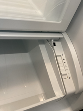 Load image into Gallery viewer, KitchenAid Stainless French Door Refrigerator - 5511