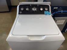 Load image into Gallery viewer, GE 4.2 cu. Ft Washer - 6840
