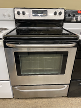 Load image into Gallery viewer, Frigidaire Electric Stove - 6207