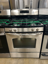 Load image into Gallery viewer, GE Gas Stove - 7442