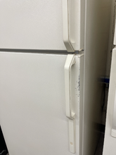 Load image into Gallery viewer, GE Refrigerator - 6175