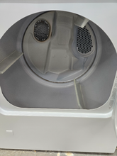 Load image into Gallery viewer, (T08332) Whirlpool Washer and Gas Dryer - 8299-8318