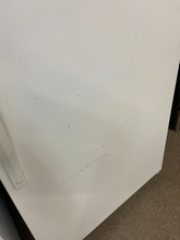 Load image into Gallery viewer, Roper Refrigerator - 5623