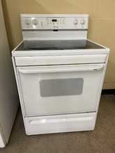 Load image into Gallery viewer, Frigidaire Electric Stove - 5403
