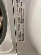 Load image into Gallery viewer, Maytag Neptune Front Load Washer - 5661