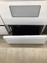 Load image into Gallery viewer, Maytag Coil Electric Stove - 5776