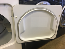 Load image into Gallery viewer, Amana Washer and Electric Dryer Set - 5429 - 5430