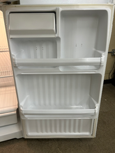 Load image into Gallery viewer, HotPoint Refrigerator - 7466