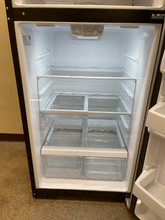 Load image into Gallery viewer, GE Stainless Refrigerator - 5658