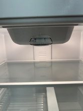 Load image into Gallery viewer, Kenmore Refrigerator - 6893