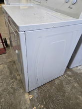 Load image into Gallery viewer, Whirlpool Washer - 8217