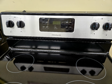Load image into Gallery viewer, Frigidiare Electric Stove - 7816