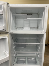 Load image into Gallery viewer, Hotpoint Refrigerator - 5334
