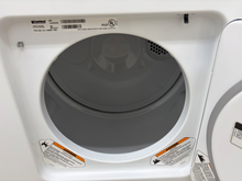 Load image into Gallery viewer, (T08811) Kenmore Washer and Electric Dryer Set - 8725-8726