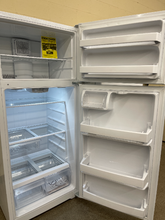Load image into Gallery viewer, GE - 17.5 Cu. Ft. Top-Freezer Refrigerator - White - 5980