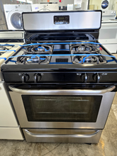 Load image into Gallery viewer, (T09025) Frigidaire Gas Stove - 9025