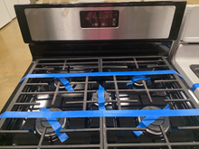Load image into Gallery viewer, Whirlpool Gas Stove - 7548