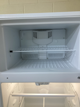 Load image into Gallery viewer, Whirlpool Refrigerator - 5746