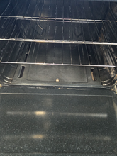 Load image into Gallery viewer, Amana Gas Stove - 8356