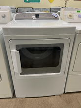 Load image into Gallery viewer, Fisher Paykel Gas Dryer - 5389
