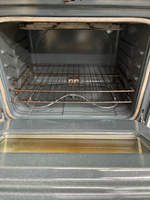 Load image into Gallery viewer, Whirlpool Coil Top Electric Stove - 6008