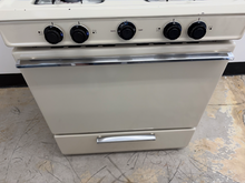 Load image into Gallery viewer, (T08734) Hotpoint Gas Stove - 8734