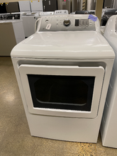 Load image into Gallery viewer, GE Washer and Gas Dryer Set - 5994 - 5929