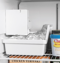Load image into Gallery viewer, BRAND NEW GE 17.5 CU. FT. REFRIGERATOR - GIE18GSNRSS