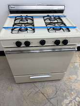 Load image into Gallery viewer, (T08734) Hotpoint Gas Stove - 8734