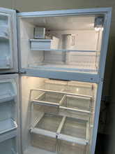 Load image into Gallery viewer, Kenmore Refrigerator - 5781