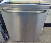 Load image into Gallery viewer, (T08576) Frigidaire Dishwasher - 8576