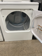 Load image into Gallery viewer, Maytag Electric Dryer - 3809