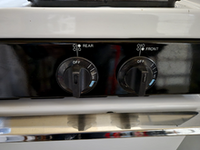 Load image into Gallery viewer, Hotpoint Gas Stove - 8040