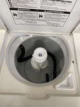 Load image into Gallery viewer, Whirlpool Washer and Gas Dryer Set - 6038 - 6042