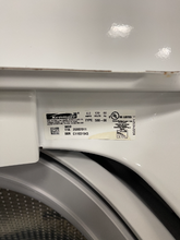 Load image into Gallery viewer, Kenmore Washer and Gas Dryer Set - 6029 - 6028