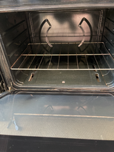 Load image into Gallery viewer, Whirlpool Black Gas Stove - 5464