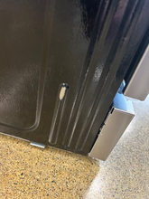 Load image into Gallery viewer, Frigidaire Gallery Gas Stove - 07225