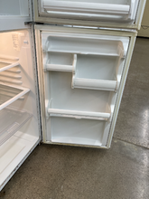 Load image into Gallery viewer, Whirlpool Refrigerator - 6033