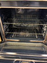 Load image into Gallery viewer, Samsung Gas Stove - 5557