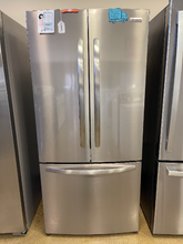 Load image into Gallery viewer, Frigidaire 17.6 cu ft French Door Refrigerator - 3982