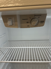 Load image into Gallery viewer, GE 17.5 cu. Ft White Refrigerator - 6861